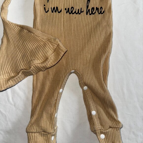 Ribbed Romper & Hat Set 3-6M Hi I’m New Here Neutral Outfit Long Sleeve-KC117 - Picture 4 of 5